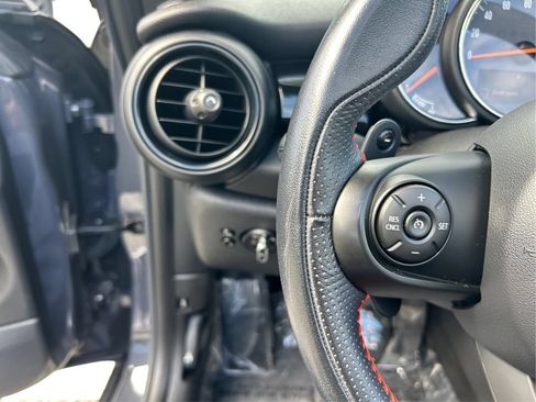 Used 2019 MINI Cooper S w/ Premium Package FWD image 37