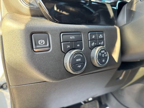 Used 2025 Chevrolet Silverado 1500 RST w/ Convenience Package II image 18