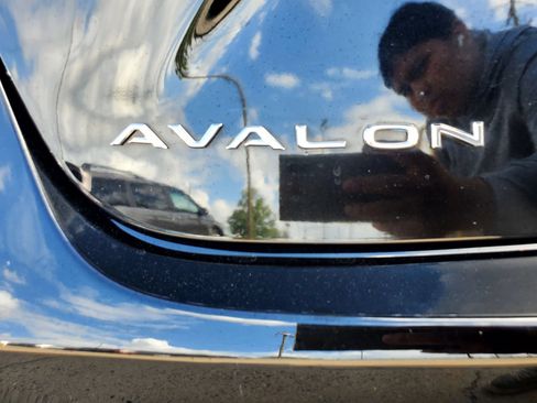 Used 2015 Toyota Avalon XLE Touring Sport Edition FWD image 19