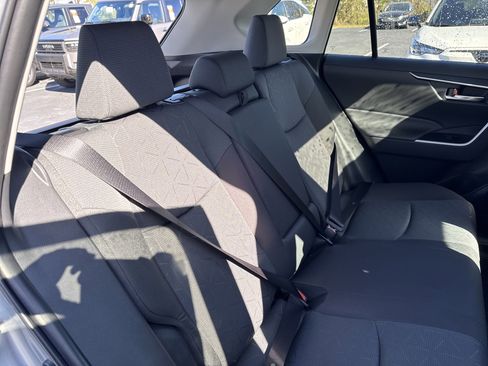 New 2025 Toyota RAV4 XLE w/ Convenience Package AWD/4WD image 30
