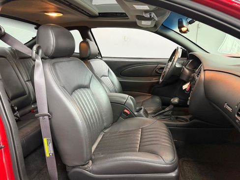 Used 2002 Chevrolet Monte Carlo SS w/ Preferred Equipment Group FWD image 9
