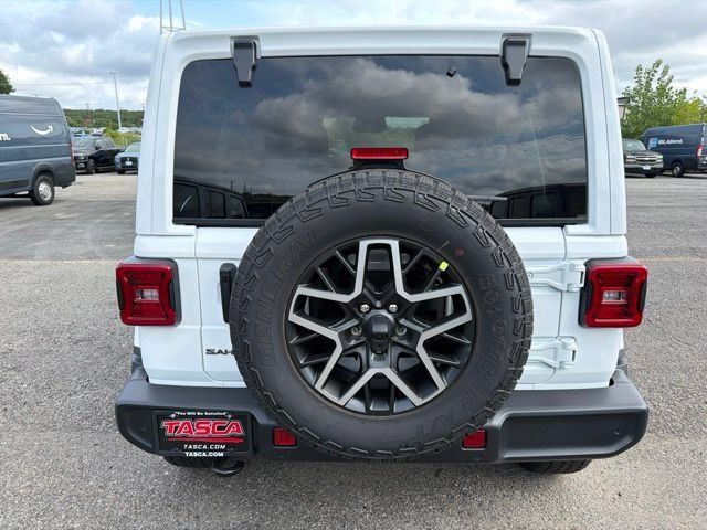 New 2027 Jeep Wrangler Unlimited Sahara AWD/4WD image 4