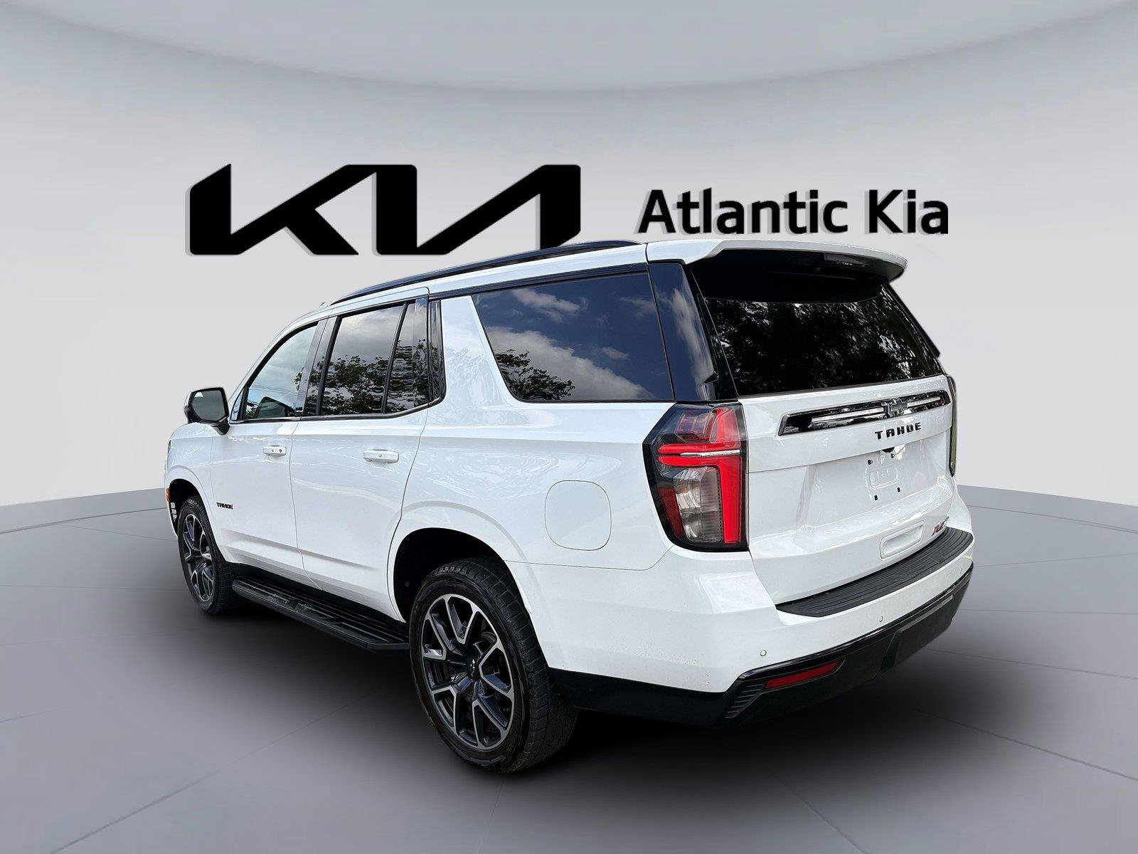 Used 2023 Chevrolet Tahoe RST w/ Luxury Package AWD/4WD image 10