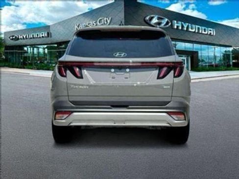 New 2025 Hyundai Tucson SEL image 4
