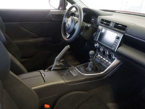 Certified 2024 Toyota GR86 Premium image 20