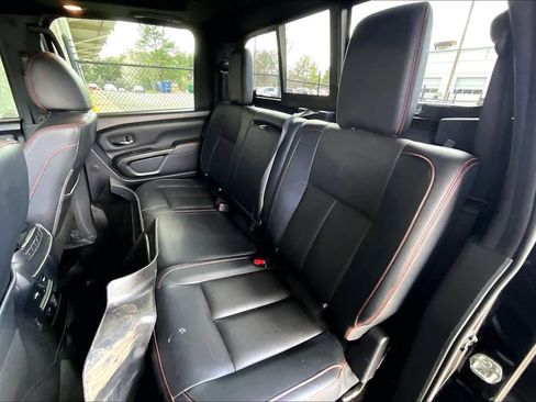 Used 2021 Nissan Titan PRO-4X w/ Pro-4x Convenience Package image 20