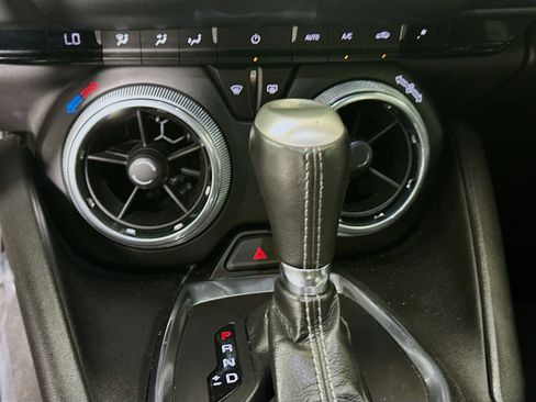 Used 2020 Chevrolet Camaro LT RWD image 23