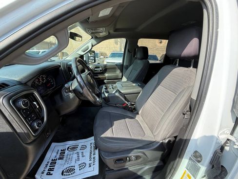 Used 2022 Chevrolet Silverado 3500 LT w/ Convenience Package image 14