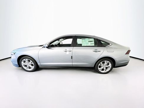 Used 2025 Honda Accord LX image 4