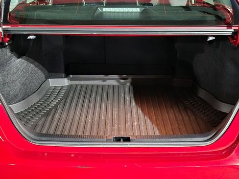 Used 2025 Toyota Camry LE image 6