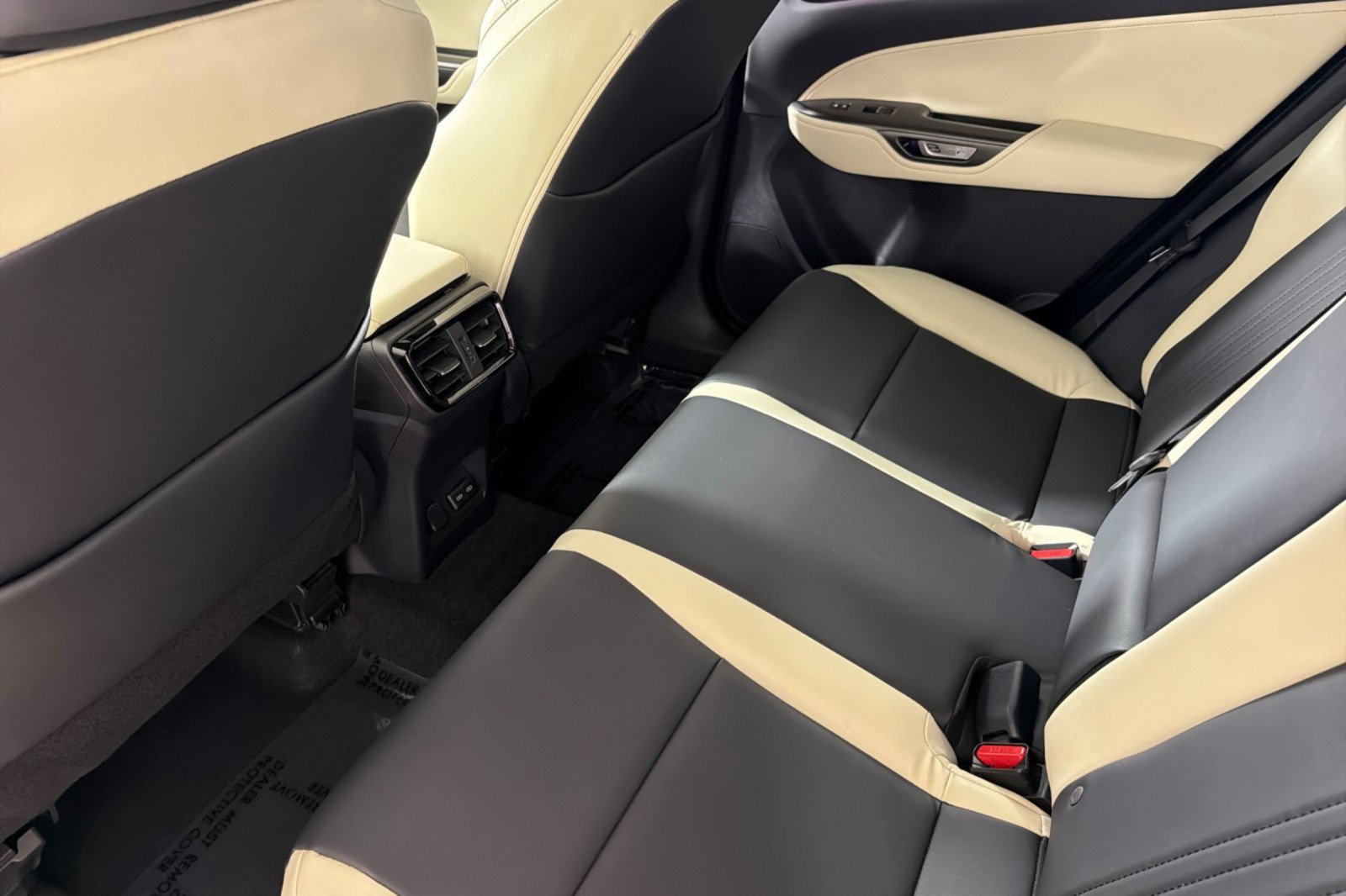 Used 2024 Lexus NX 350 AWD w/ Vision Package image 11