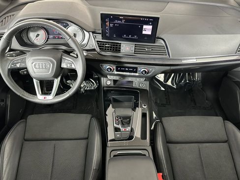 Used 2022 Audi SQ5 Premium w/ Convenience Package image 12