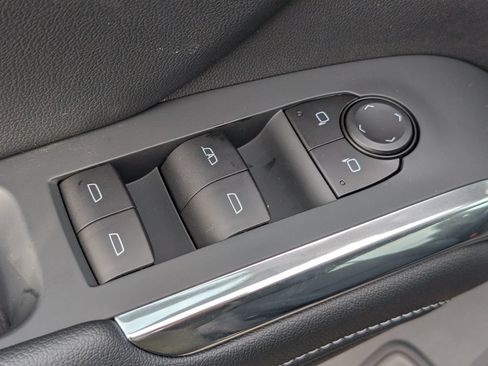 New 2026 Chevrolet Traverse LT FWD image 19