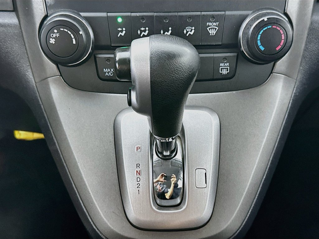 Used 2011 Honda CR-V SE image 16