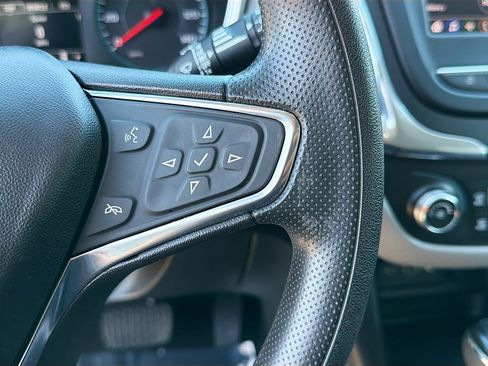 Used 2020 Chevrolet Equinox LS w/ LS Convenience Package image 35