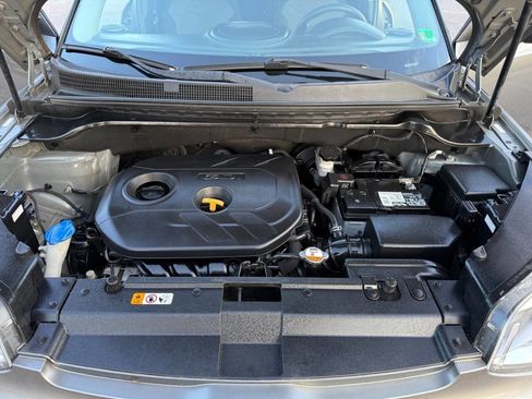 Used 2018 Kia Soul + image 4