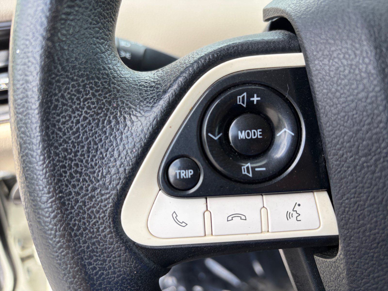 Used 2016 Toyota Prius Two FWD image 14