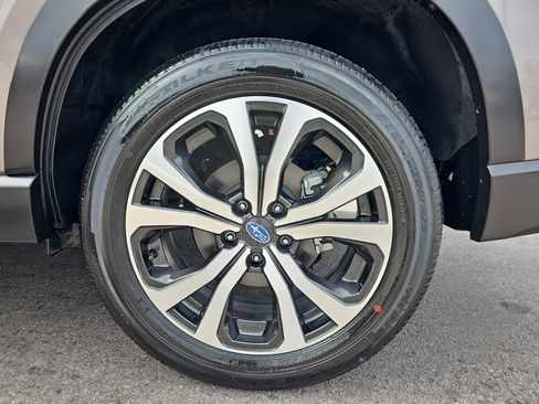 Used 2024 Subaru Forester Limited image 62