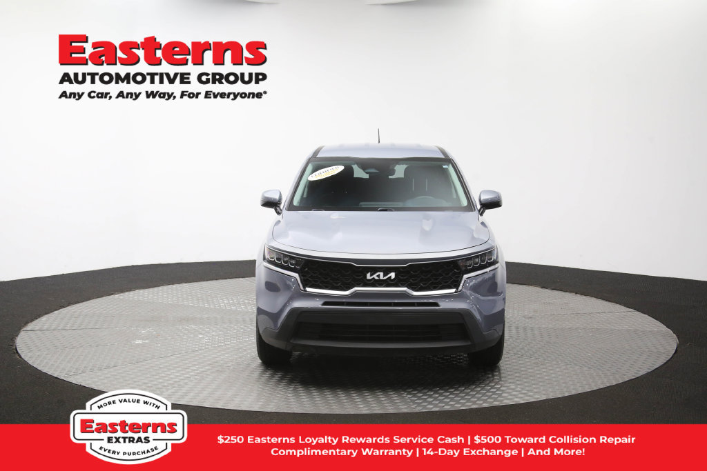 Used 2023 Kia Sorento LX AWD/4WD image 52
