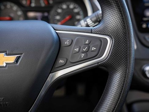 Used 2023 Chevrolet Malibu LS image 28