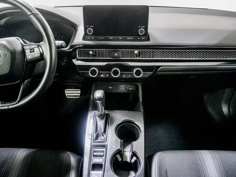 Used 2023 Honda Civic Sport image 22