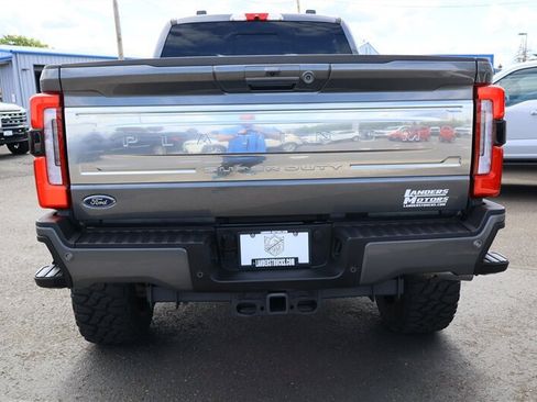 Used 2024 Ford F350 Platinum AWD/4WD image 4