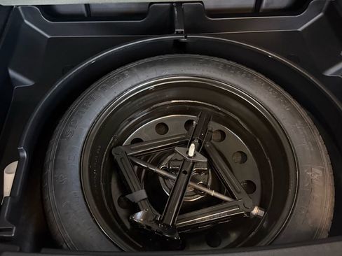 Used 2020 Lincoln Nautilus Reserve w/ Cargo Utility Package image 21