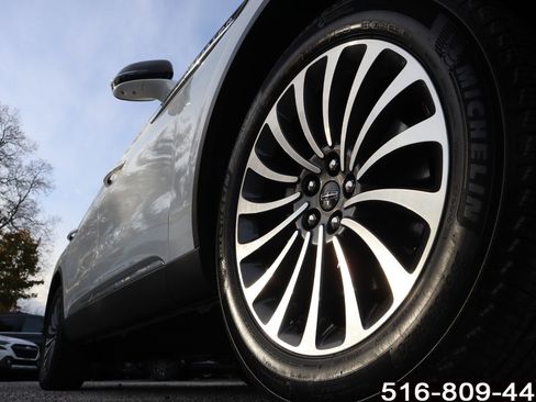 Used 2022 Lincoln Aviator Reserve w/ Equipment Group 201A image 10