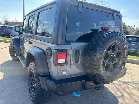 Used 2023 Jeep Wrangler Unlimited AWD/4WD image 6