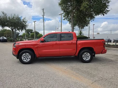 Certified 2024 Nissan Frontier SV w/ Technology Package RWD image 5