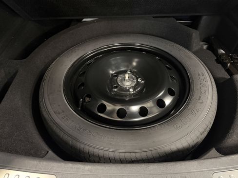 Used 2024 Lincoln Nautilus Reserve w/ Equipment Group 202A image 28