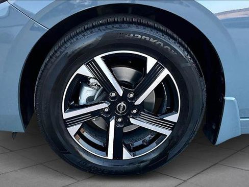 Certified 2025 Nissan Sentra SV image 10