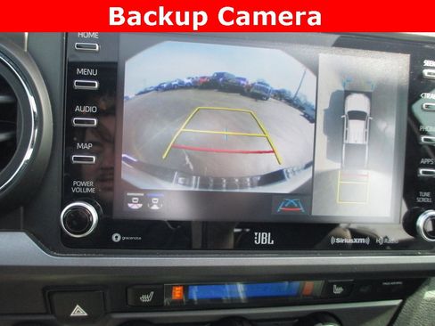 Used 2021 Toyota Tacoma TRD Off-Road w/ TRD Premium Off Road Package image 16