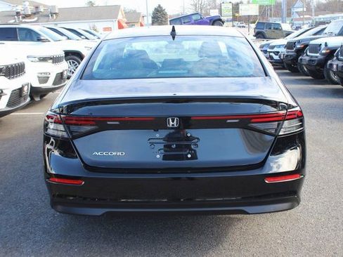 Used 2024 Honda Accord EX image 24