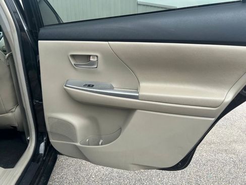 Used 2012 Toyota Prius V Two FWD image 12