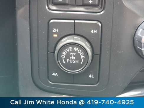 Used 2022 Ford F150 Lariat w/ Equipment Group 502A High AWD/4WD image 12