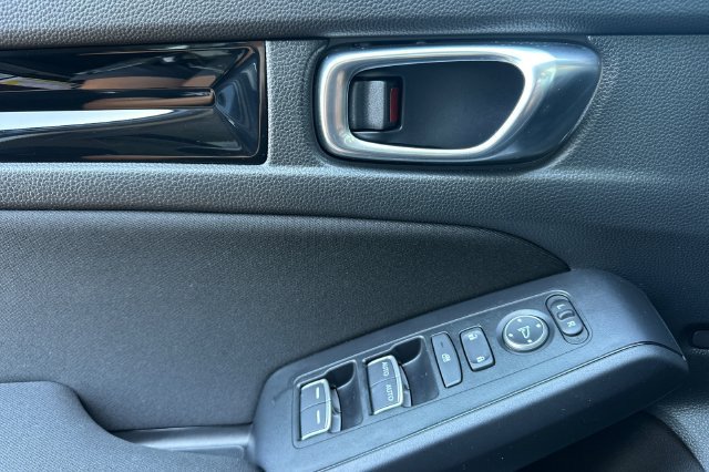 Certified 2024 Honda Civic EX image 12