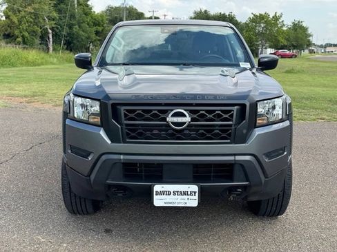 Used 2022 Nissan Frontier S w/ Technology Package AWD/4WD image 2