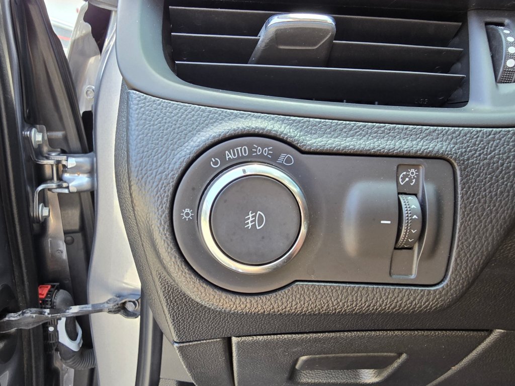 Used 2019 Buick Envision Essence AWD/4WD image 55