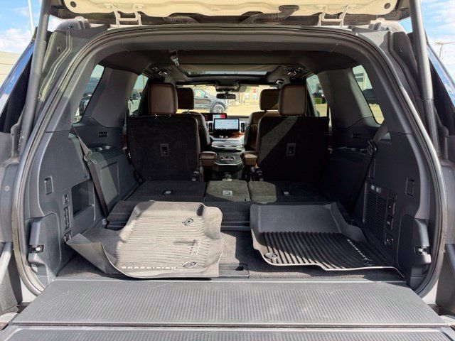 Used 2025 Ford Expedition King Ranch AWD/4WD image 10
