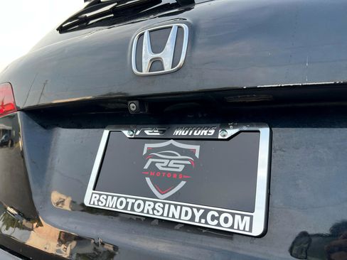Used 2017 Honda Pilot EX-L image 17