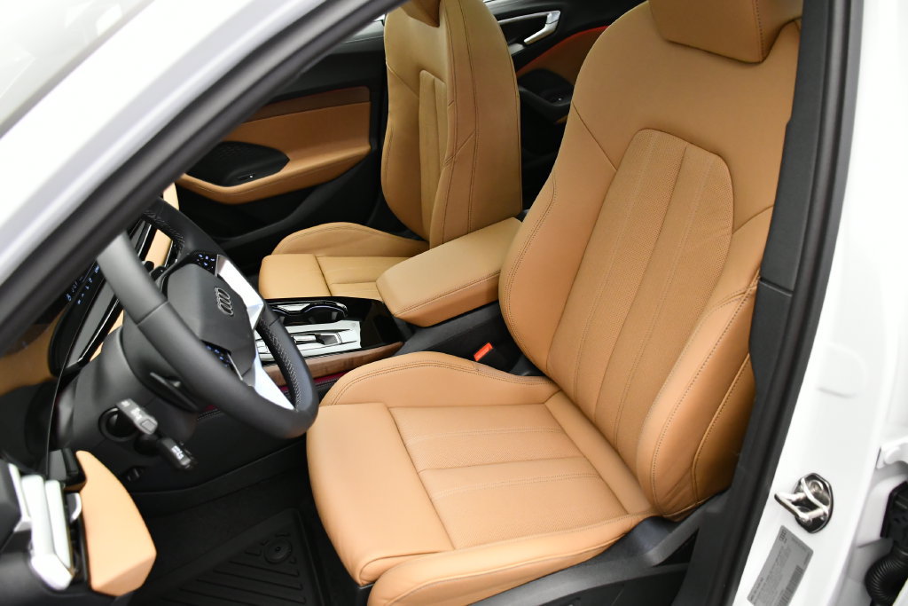 Used 2025 Audi A5 Premium AWD/4WD image 37