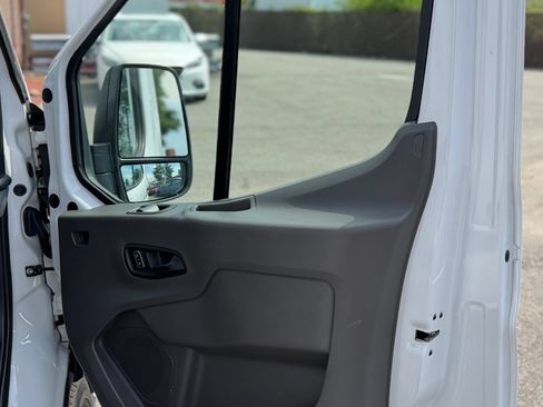 Used 2025 Ford Transit 350 XLT RWD image 27