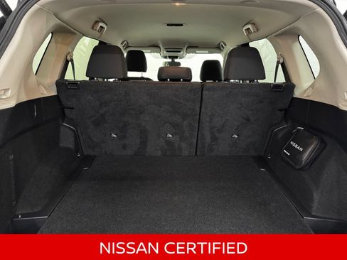 Certified 2025 Nissan Rogue SV AWD/4WD image 37