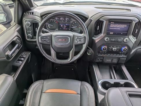Used 2021 GMC Sierra 1500 AT4 w/ AT4 Premium Package AWD/4WD image 16