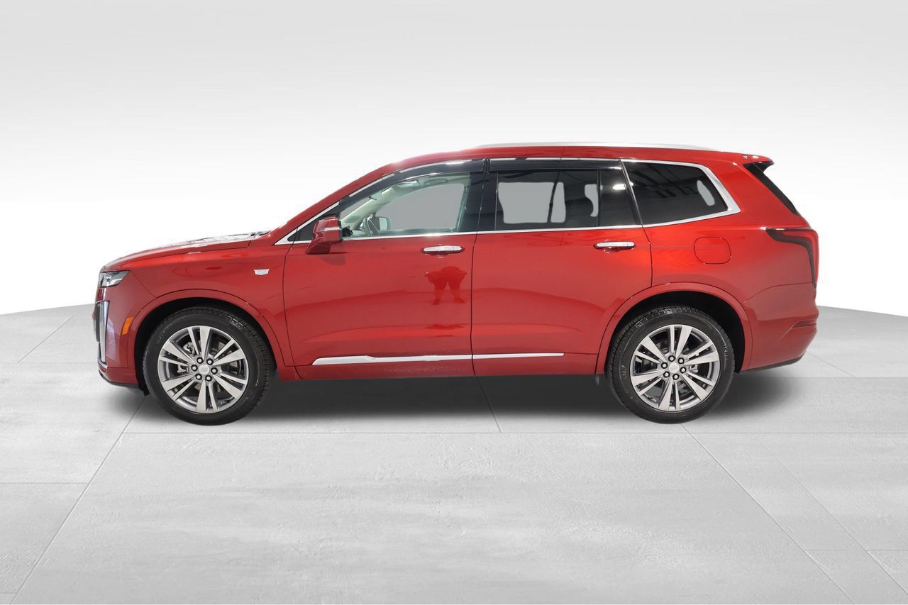 Used 2025 Cadillac XT6 Premium Luxury w/ Technology Package AWD/4WD image 1