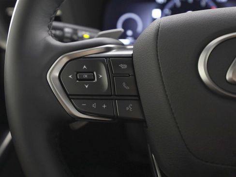 Used 2025 Lexus GX 550 550 Luxury image 23