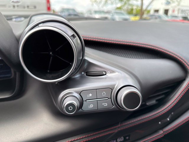 Used 2021 Ferrari F8 Tributo RWD image 30