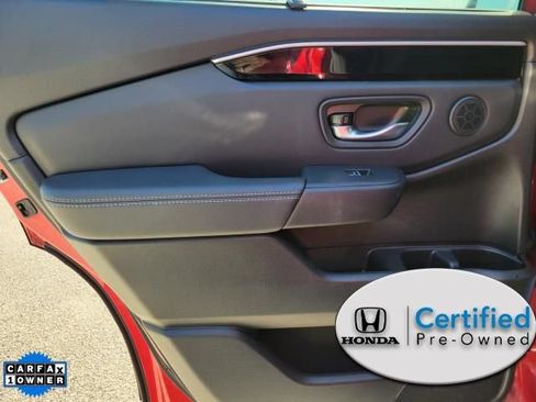 Certified 2025 Honda Pilot EX-L image 10