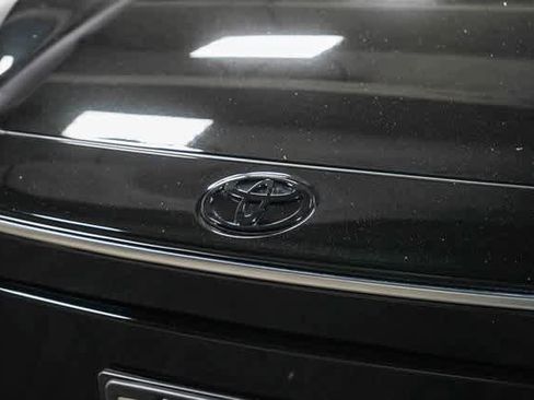 Certified 2025 Toyota bZ4X AWD image 9